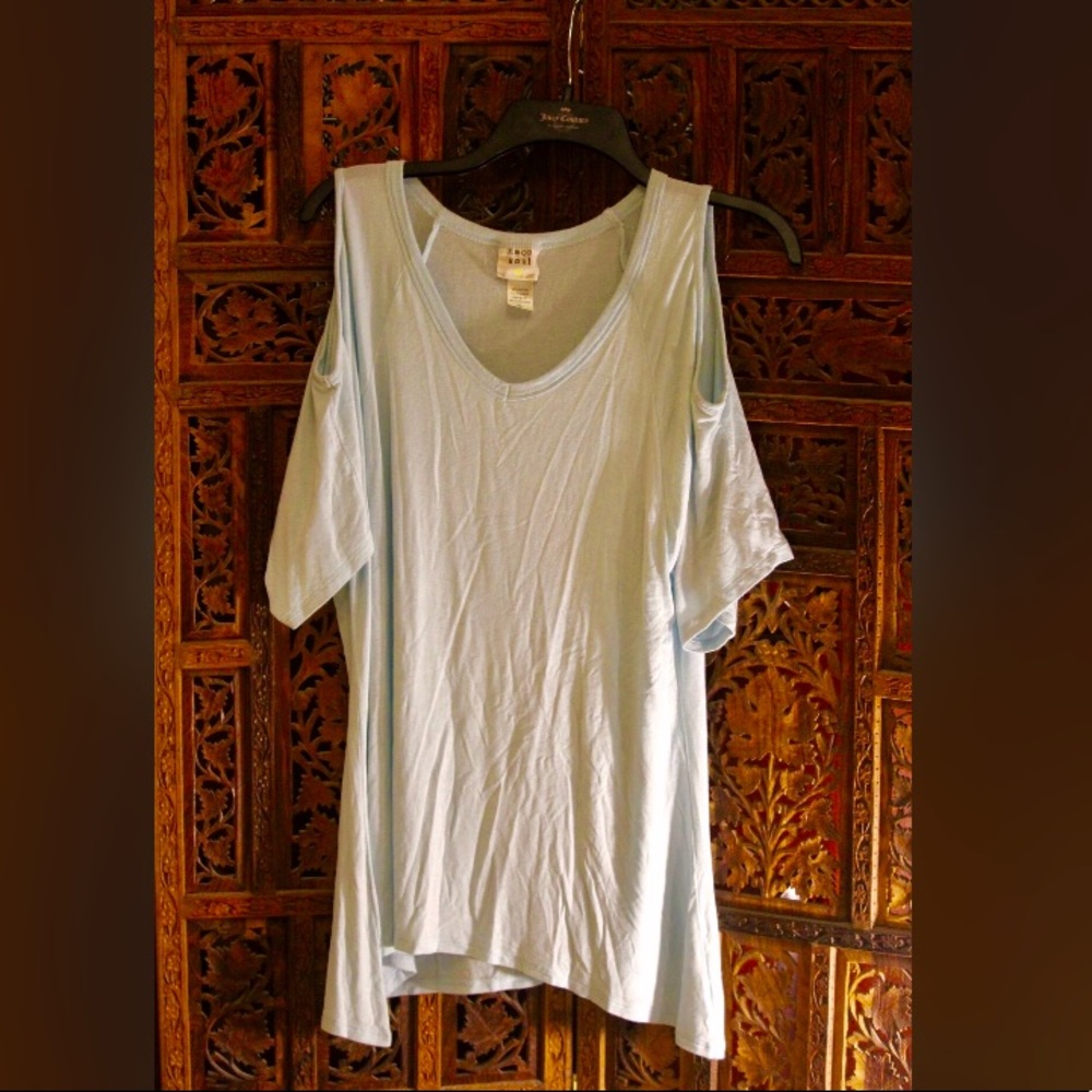 Flowy blouse